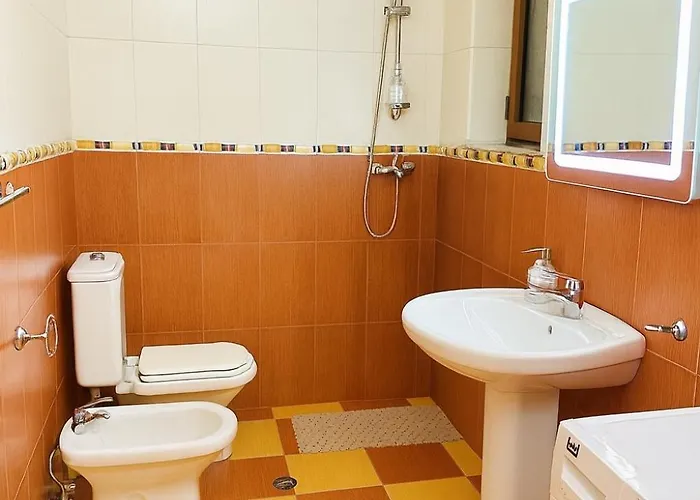 Cozy With Sunny Terrace *